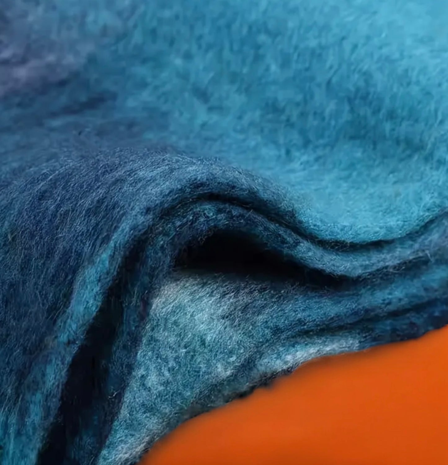 Blue Κασκόλ