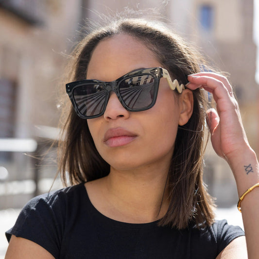 Γυαλιά Ηλίου-All You Need Is Love