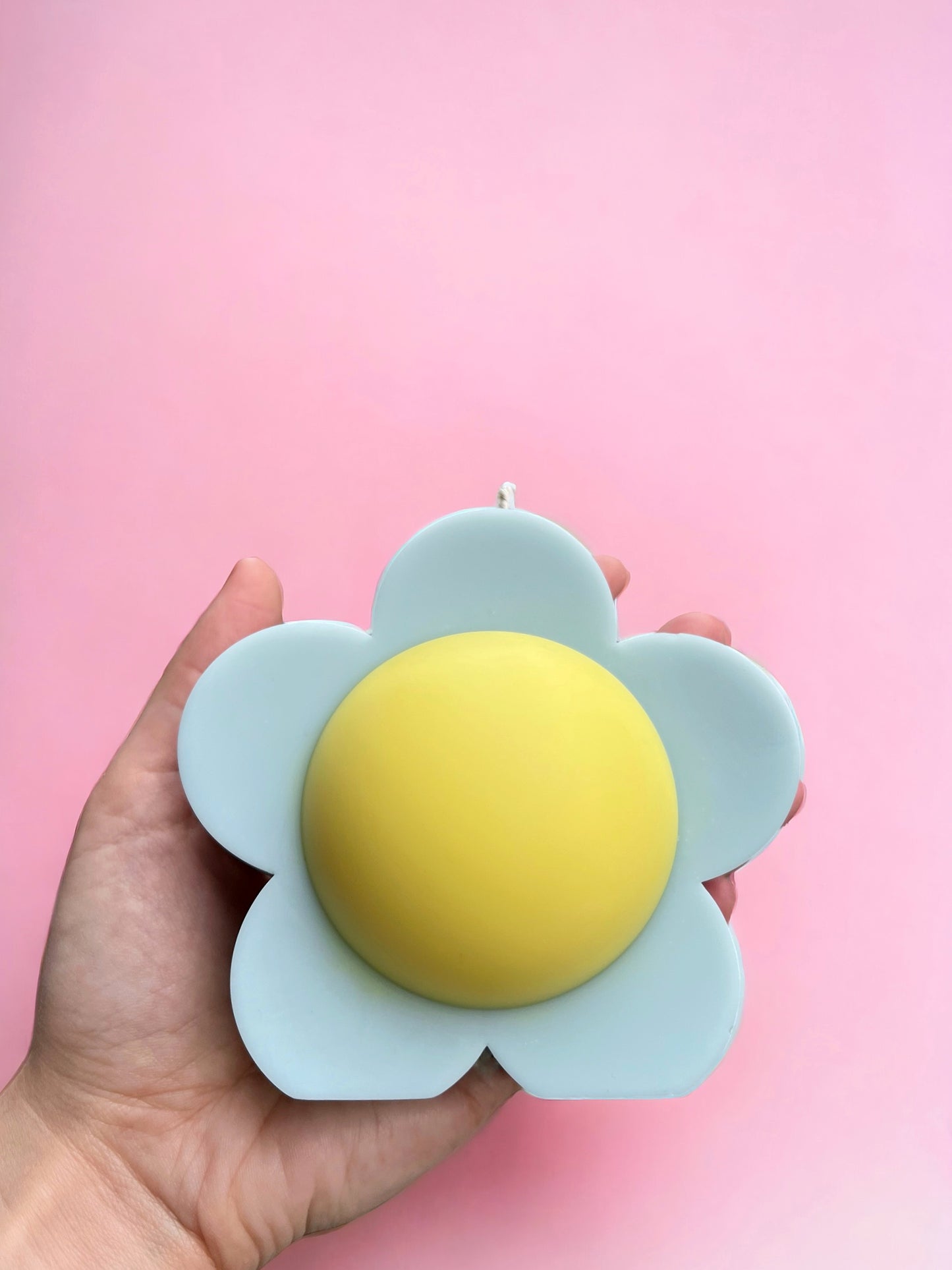 CHUBBY DAISY SOY CANDLE