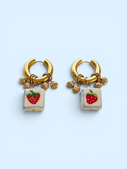 Σκουλαρίκια Strawberry