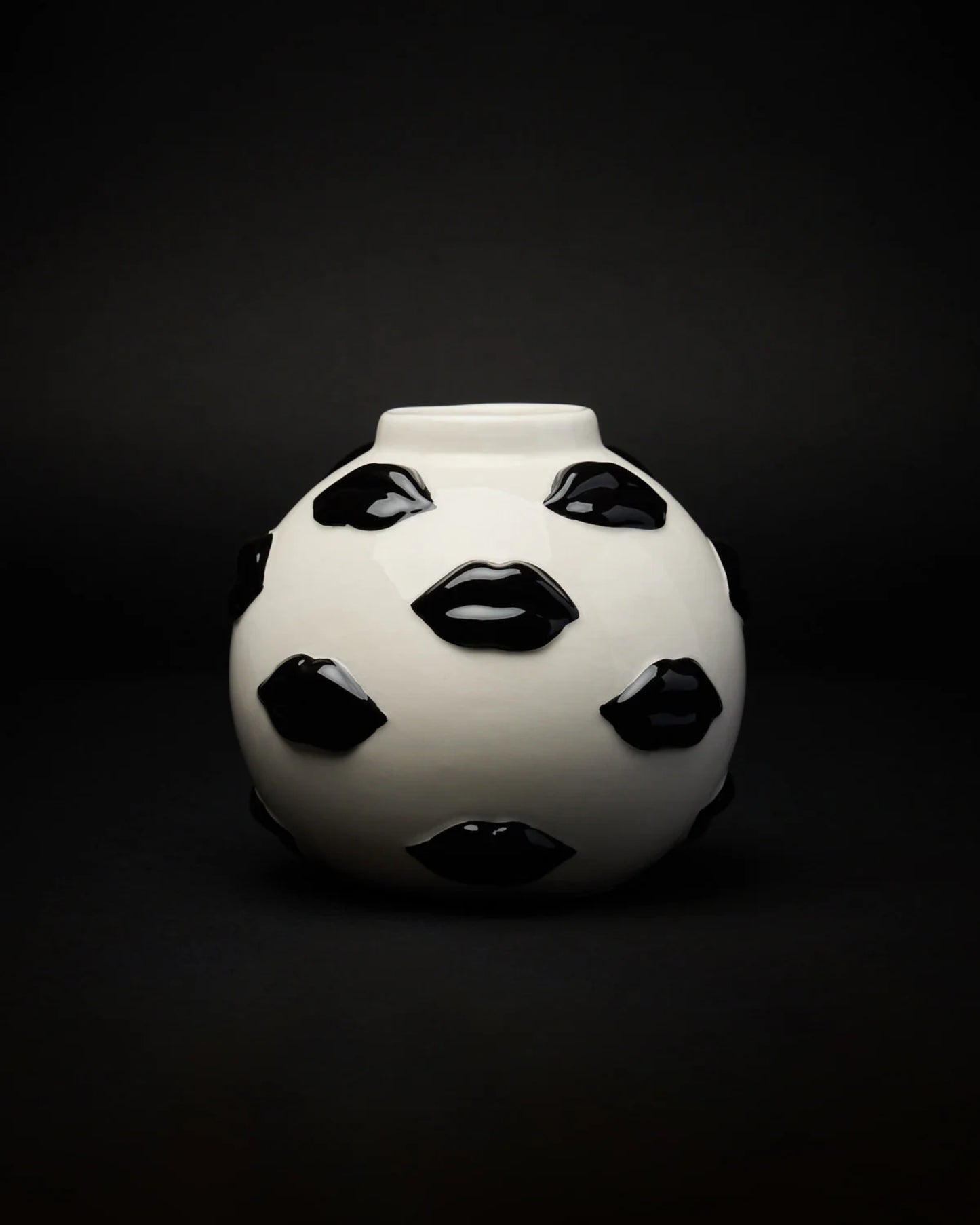 ΒΑΖΟ Black Lips Small